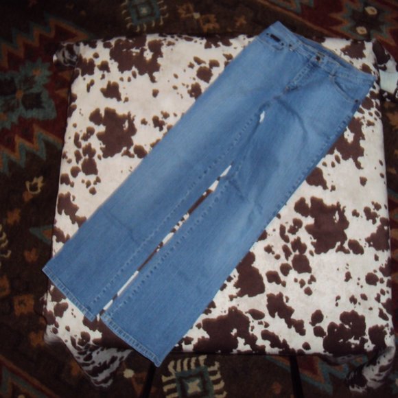 boot cut stretch jeans